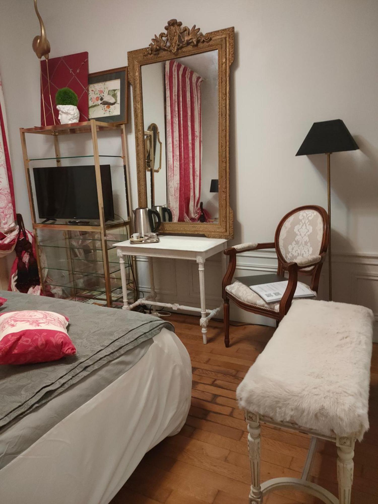 Demeure En Seine - Gites Et Chambres D'Hote En Bord De Seine Caudebec-en-Caux Bilik gambar
